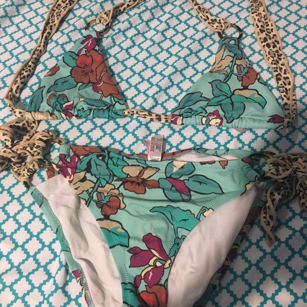 Victoria’s Secret Bikini